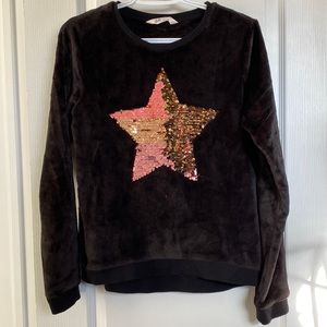 Girls H&M Super Soft Fuzzy Sequence Crewneck